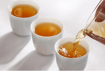 在白茶中找一点与众不同的的“陈味”